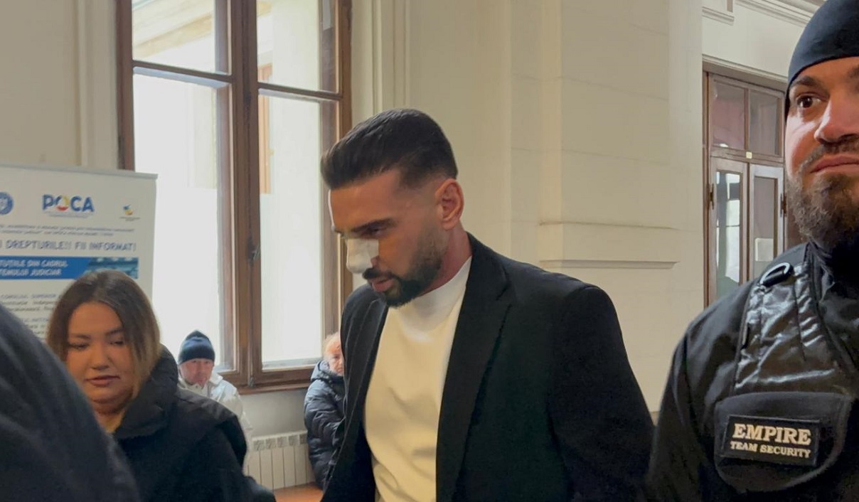 VIDEO Dorian Popa, la Curtea de Apel București, înconjurat de bodyguarzi