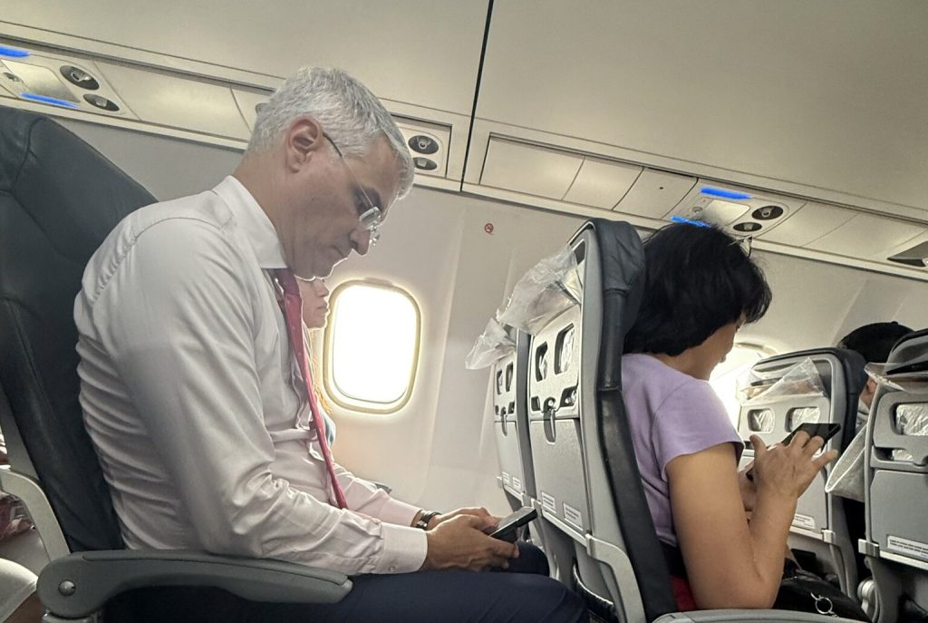 Transparența cheltuielilor din domeniul public devine o prioritate pentru Ministerul Investițiilor și Proiectelor Europene Ministerul Investițiilor și Proiectelor Europene face un pas semnificativ spre transparență și responsabilitate, anunțând publicarea pe site-ul instituției a tuturor cheltuielilor legate de deplasările oficiale ale miniștrilor, inclusiv ale șefului instituției, Dragoș Pîslaru