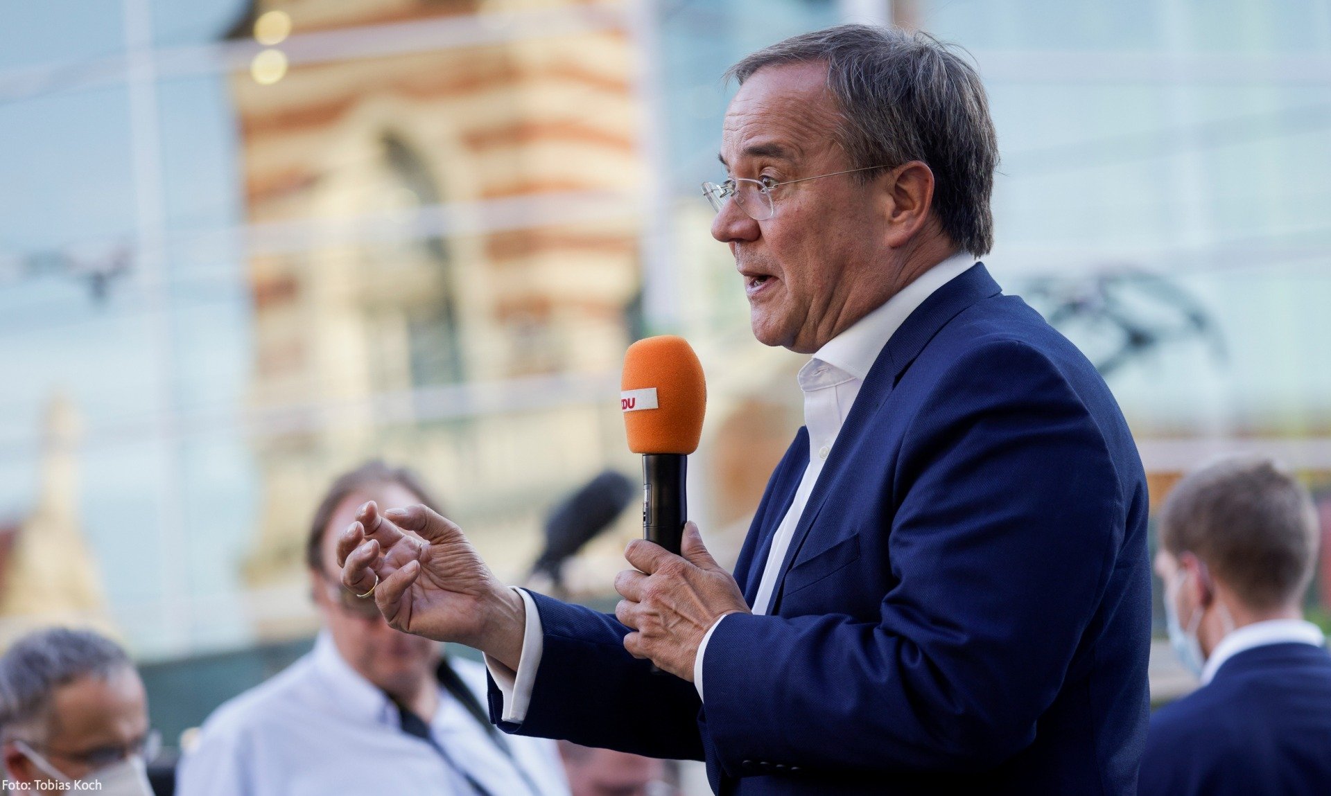 Fostul candidat conservator Armin Laschet cere reluarea dialogului cu Rusia în contextul războiului din Ucraina Fostul candidat pentru funcția de cancelar al Germaniei și un influent politician în domeniul politicii externe, Armin Laschet, lansează un apel pentru reconsiderarea strategiei europene în gestionarea conflictului ruso-ucrainean