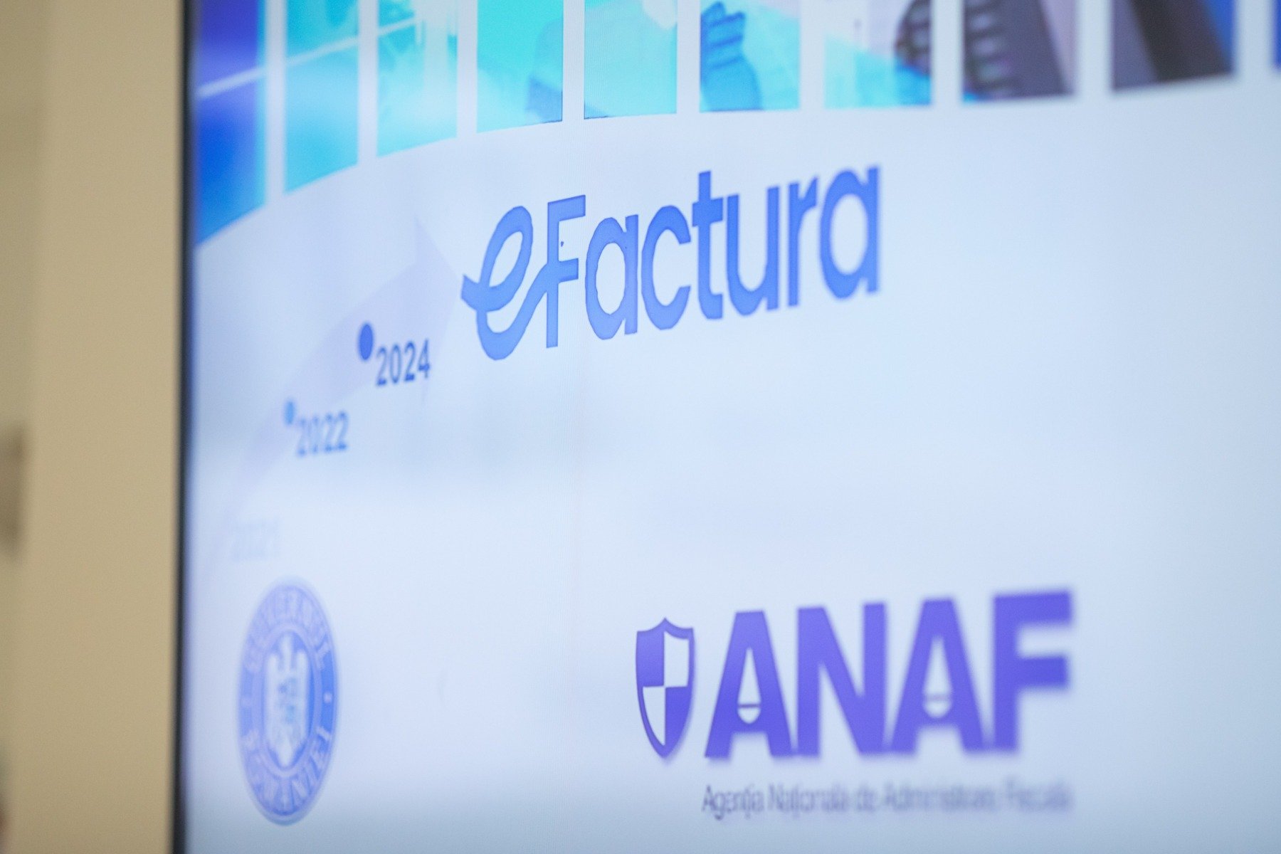Guvernul a decis să furnizeze un termen de tranziție de aproape doi ani pentru implementarea sistemului RO e-Factura în rândul persoanelor fizice impozabile, o măsură menită să faciliteze adaptarea la noile obligații fiscale