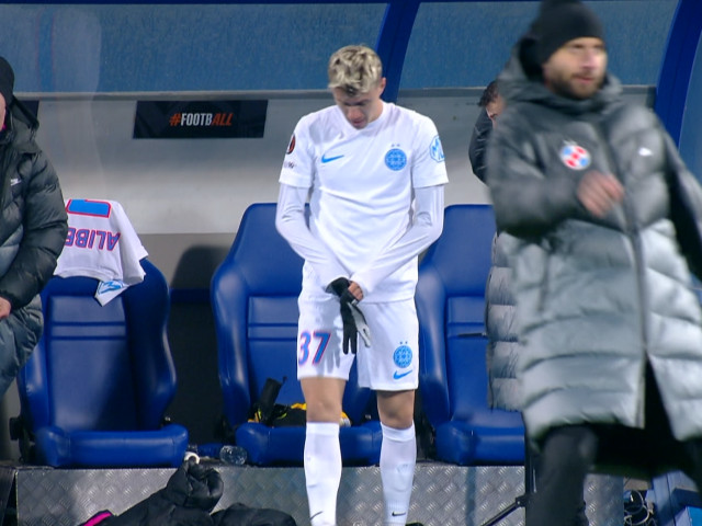 TREI schimbări la FCSB, după ce a încasat două goluri în patru minute de la Dinamo Zagreb