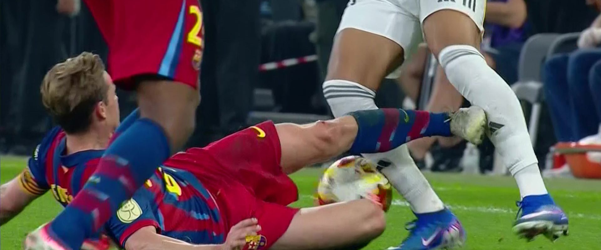 'He's lost his head' - Barcelona star Frenkie de Jong shown straight red card for horror tackle on Kylian Mbappe