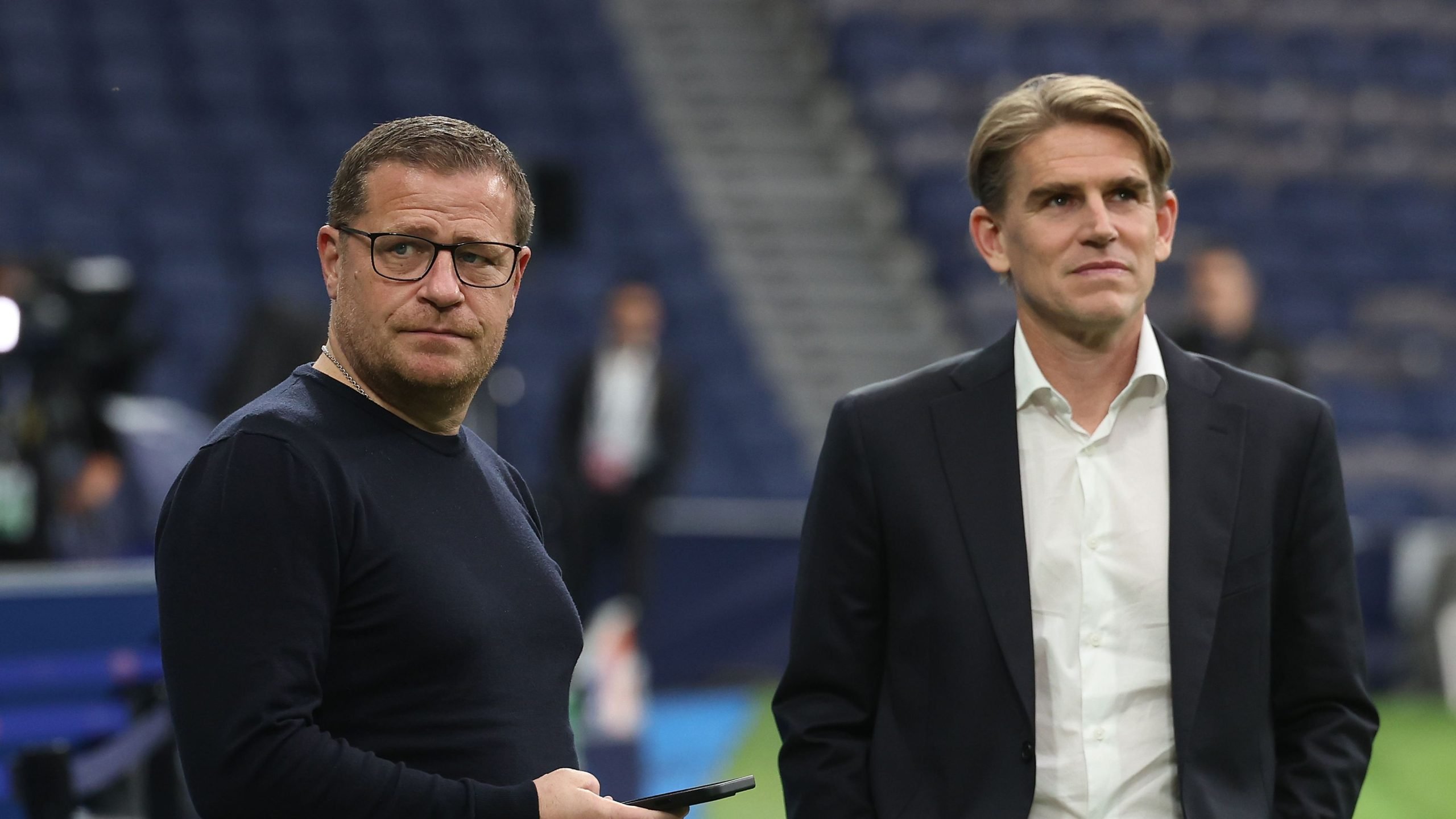 Luka Vuskovic, fundașul de 19 ani al echipei Hamburger SV, se află în centrul atenției după ce informații recente indică un interes din partea echipei FC Bayern München