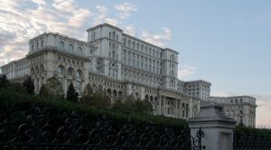 Apa Nova anunță întrerupere temporară a serviciului în Palatul Parlamentului