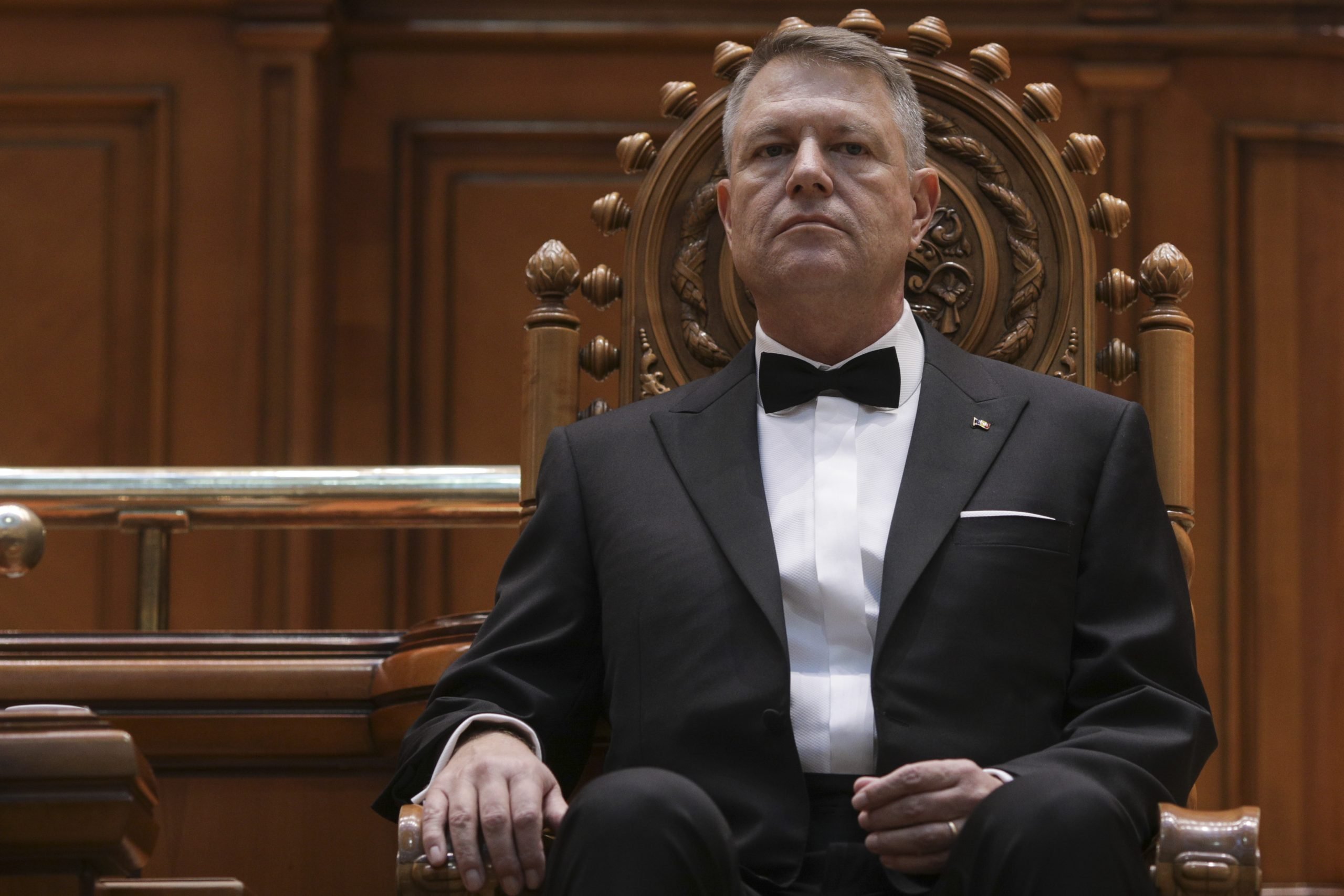 Decizie definită: Klaus Iohannis scapă de sechestrul pe bunuri Curtea de Apel Alba Iulia a decis joi, 28 februarie 2025, să respingă cererea Agenției Naționale de Administrare Fiscală (ANAF) de a institui sechestru pe bunurile familiale ale fostului președinte Klaus Iohannis