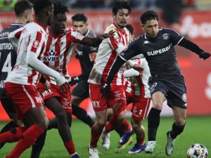 Gâlcă mizează pe Moruțan titular la Rapid, sacrificând un jucător!