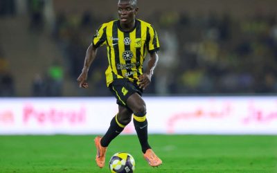 Kante stars to snap winless run