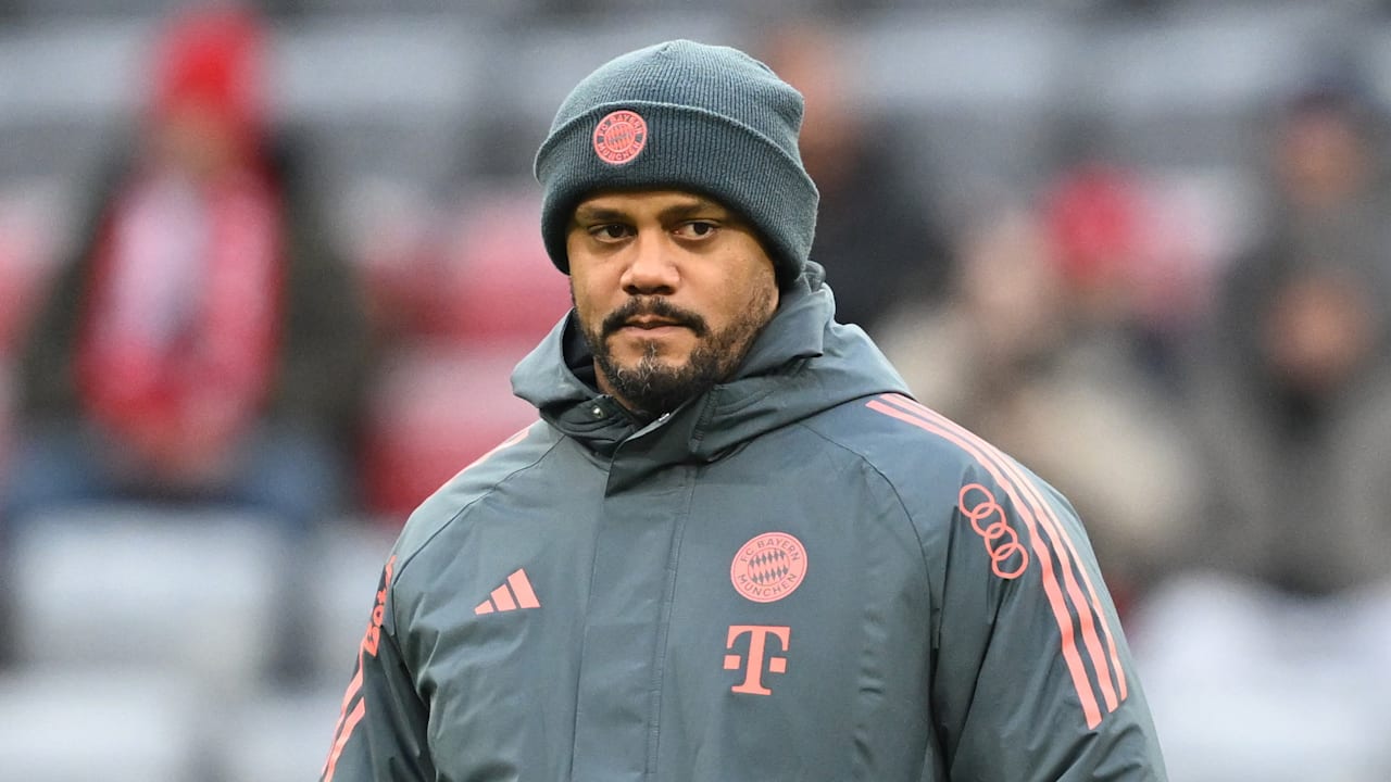 Bayern München și Wolfsburg: Duelul tradițional se reia pe Allianz Arena Bayern München dă startul noului sezon de Bundesliga în fața propriilor suporteri, primind vizita echipei VfL Wolfsburg