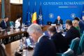 Guvernul a discutat în primă lectură legea privind cumulul pensie - salariu la stat. Pe cine vizează și cum vor fi afectate pensiile