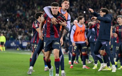 LaLiga 2025-2026 | Levante-Elche: Vídeo resumen, resultado, goles y mejores momentos - Jornada 21 - Primera victoria local del Levante Hoy - Football video