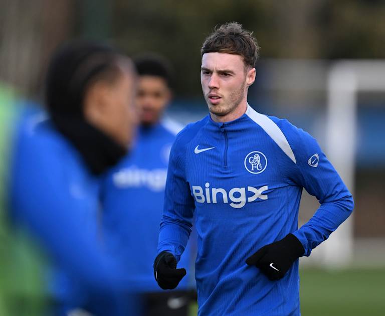 Liam Rosenior explains Cole Palmer absence against Pafos | News | Official Site