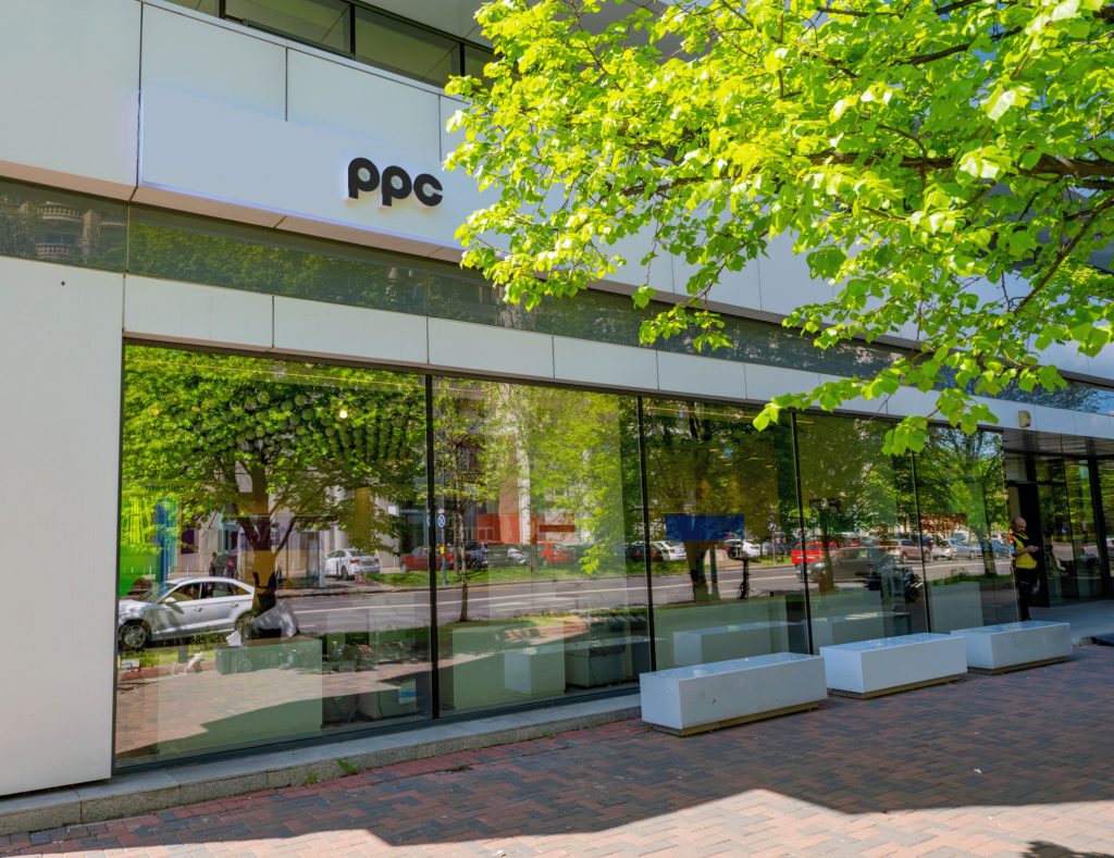 Magazinele PPC Energie din București și din județele Giurgiu și Ilfov vor fi închise pe 6 și 7 ianuarie, zile considerate libere legale, în contextul sărbătorilor de iarnă