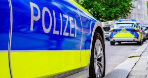 „Hoții cinstiți: 30 de milioane de euro furați și parcarea plătită”