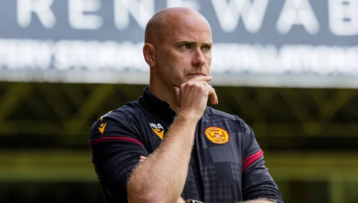 Mamaei din Fir Park: Motherwell joacă acasă cu St Mirren după victoria cu Celtic Motherwell se pregătește pentru o partidă crucială împotriva celor de la St Mirren, sâmbătă după-amiază, în cadrul Scottish Premiership, după ce a obținut o victorie impresionantă de 2-0 în deplasare cu Celtic