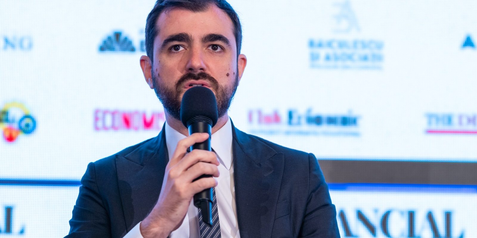 Năsui: TVA cu taxare inversă și companiile de stat pe