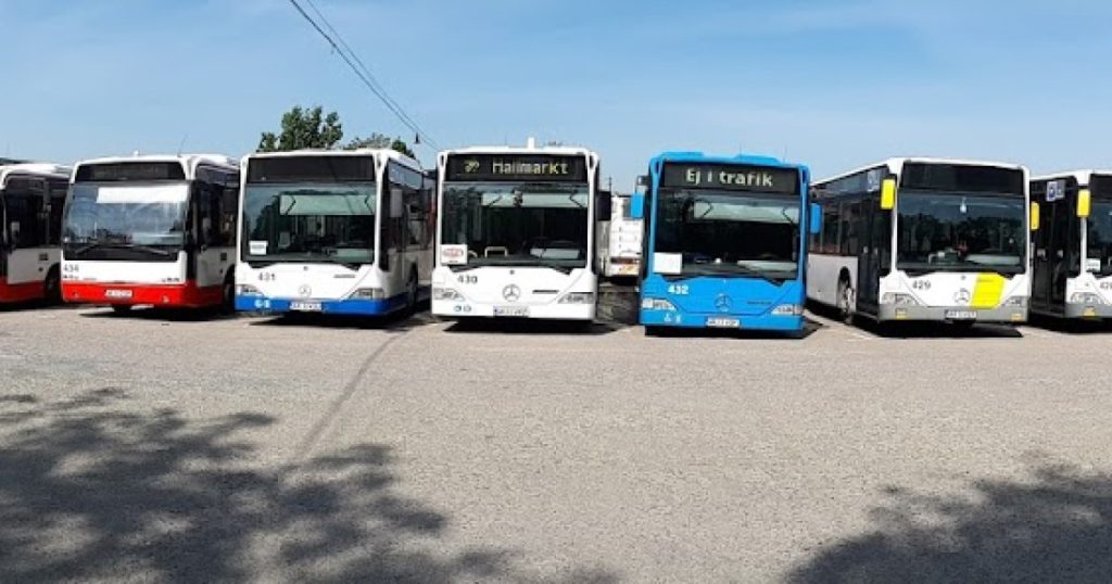 Orașul din România care vrea să facă transportul public gratuit, ca să compenseze creșterea taxelor locale