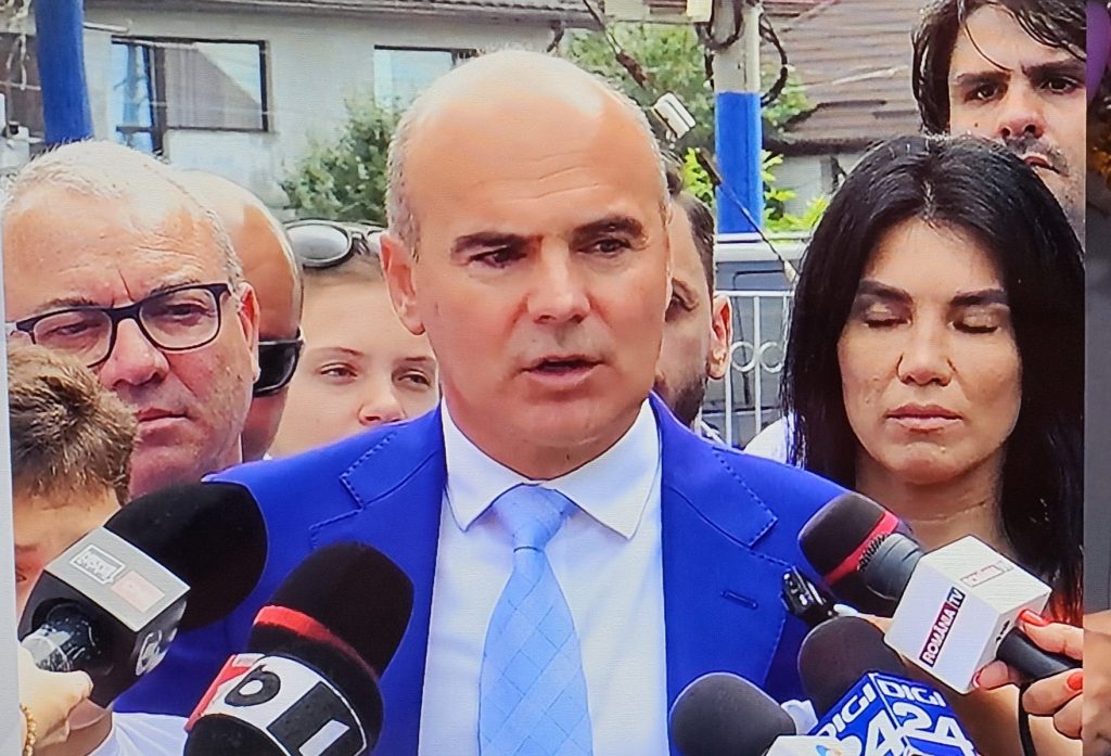 Rareș Bogdan cere explicații PNL, acuză represiuni împotriva celor vocali