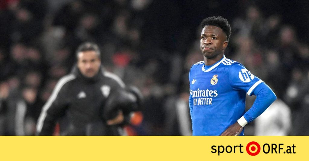 Fußball: Real blamiert sich bei Arbeloa-Debüt im Cup