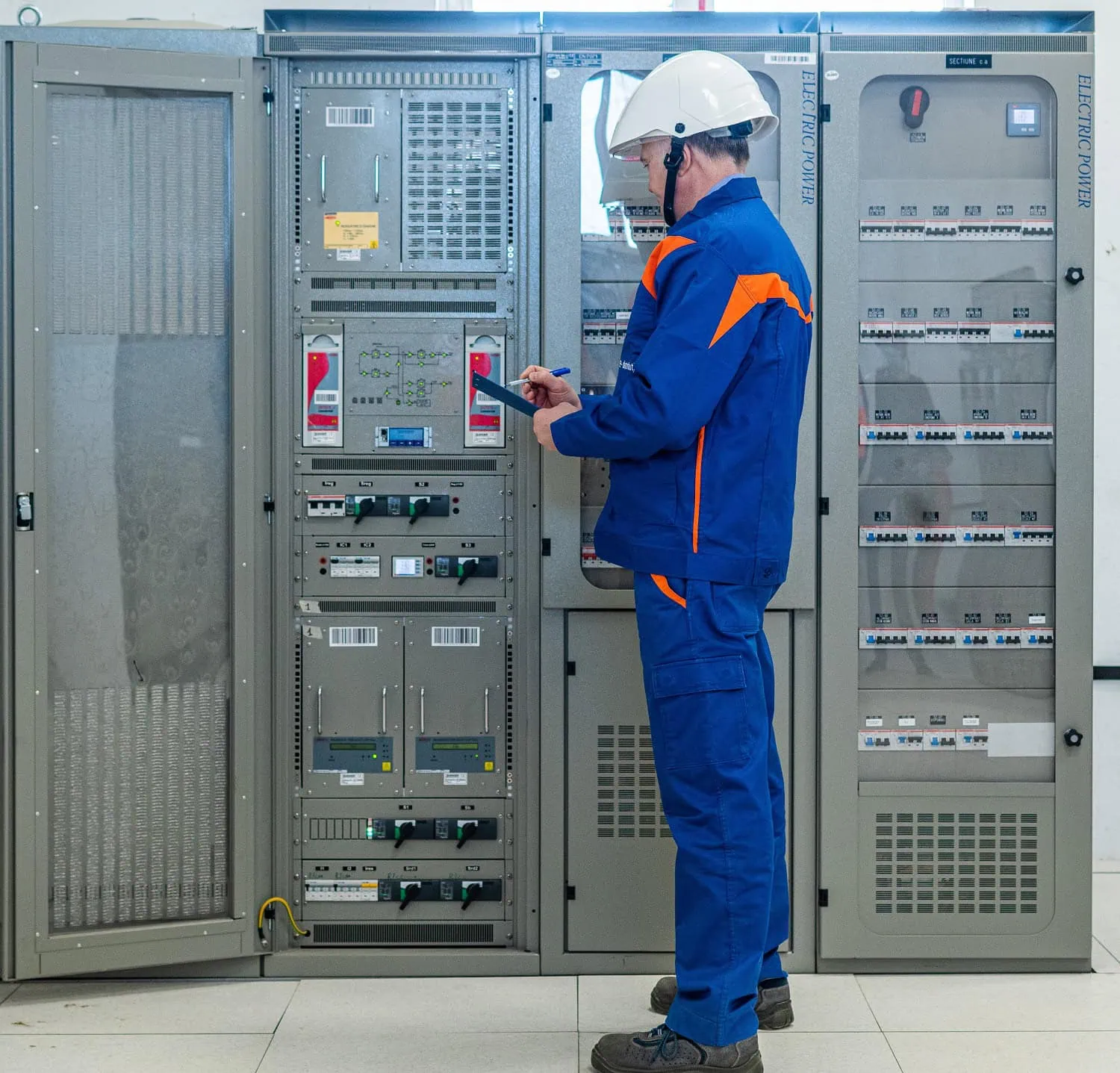 Rețelele Electrice Muntenia anunță întreruperi programate ale alimentării cu energie electrică în București, Ilfov și Giurgiu, în perioada 19-25 ianuarie 2026