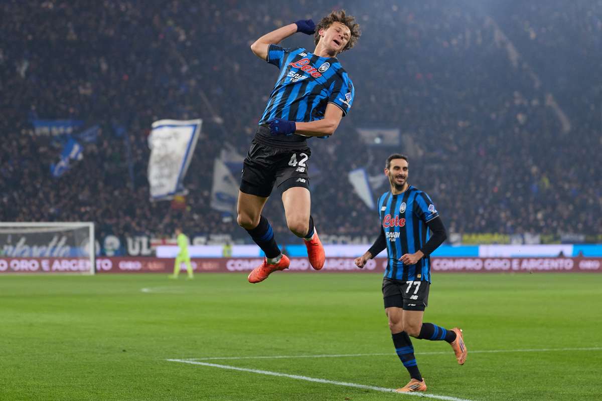 Atalanta obține victoria împotriva Romei, afectând planurile lui Gasperini Într-un meci marcat de tensiune și intensitate, Atalanta a reușit să își continue parcursul bun din Serie A, învinsând Roma cu 1-0