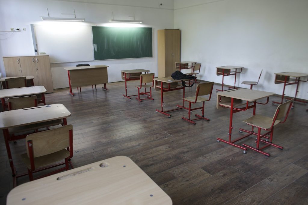 Curtea de Apel a invalidat decizia Inspectoratului Școlar Constanța privind desființarea clasei a IX-a de la Liceul Tehnologic Nicolae Bălcescu, menținând astfel sancțiunea inițială și blocând planurile de restructurare cu doar câteva zile înainte de startul anului școlar 2025