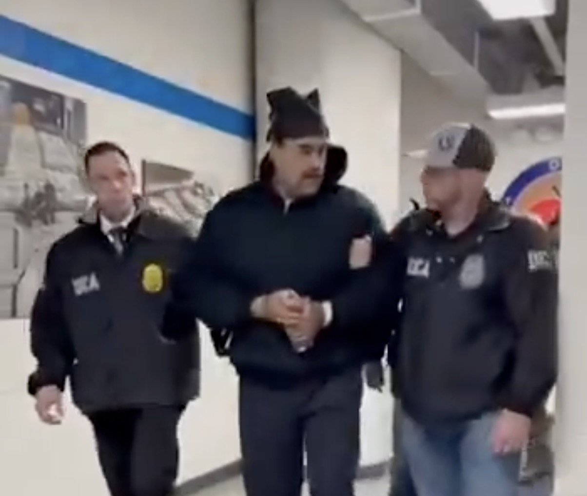 Nicolas Maduro, președintele Venezuelei, a fost transferat în detenție în Statele Unite, o mișcare care a stârnit reacții puternice pe plan internațional și a adus în prim-plan tensiuni vechi și dispute legate de politica internațională și drepturile omului