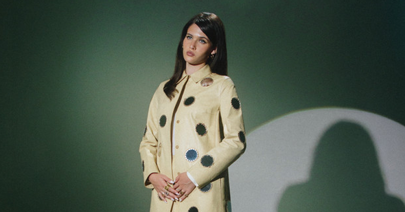 Torpedo-ul lui Morar: Sienna Spiro lansează „Die On This Hill”