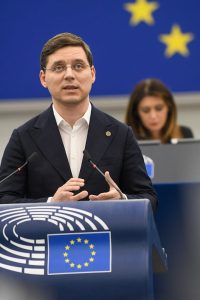 Victor Negrescu la cârma planului Parlamentului European pentru 2040