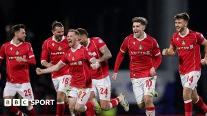 Wrexham îngheață Premier League: 3-3 cu Nottingham și victorie la penalty-uri