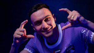 Șut, „botezat” de arabi: românul agresat în timpul antrenamentului