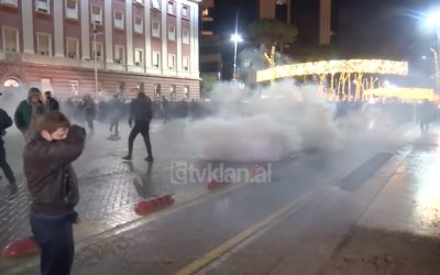 albania-protest.jpg