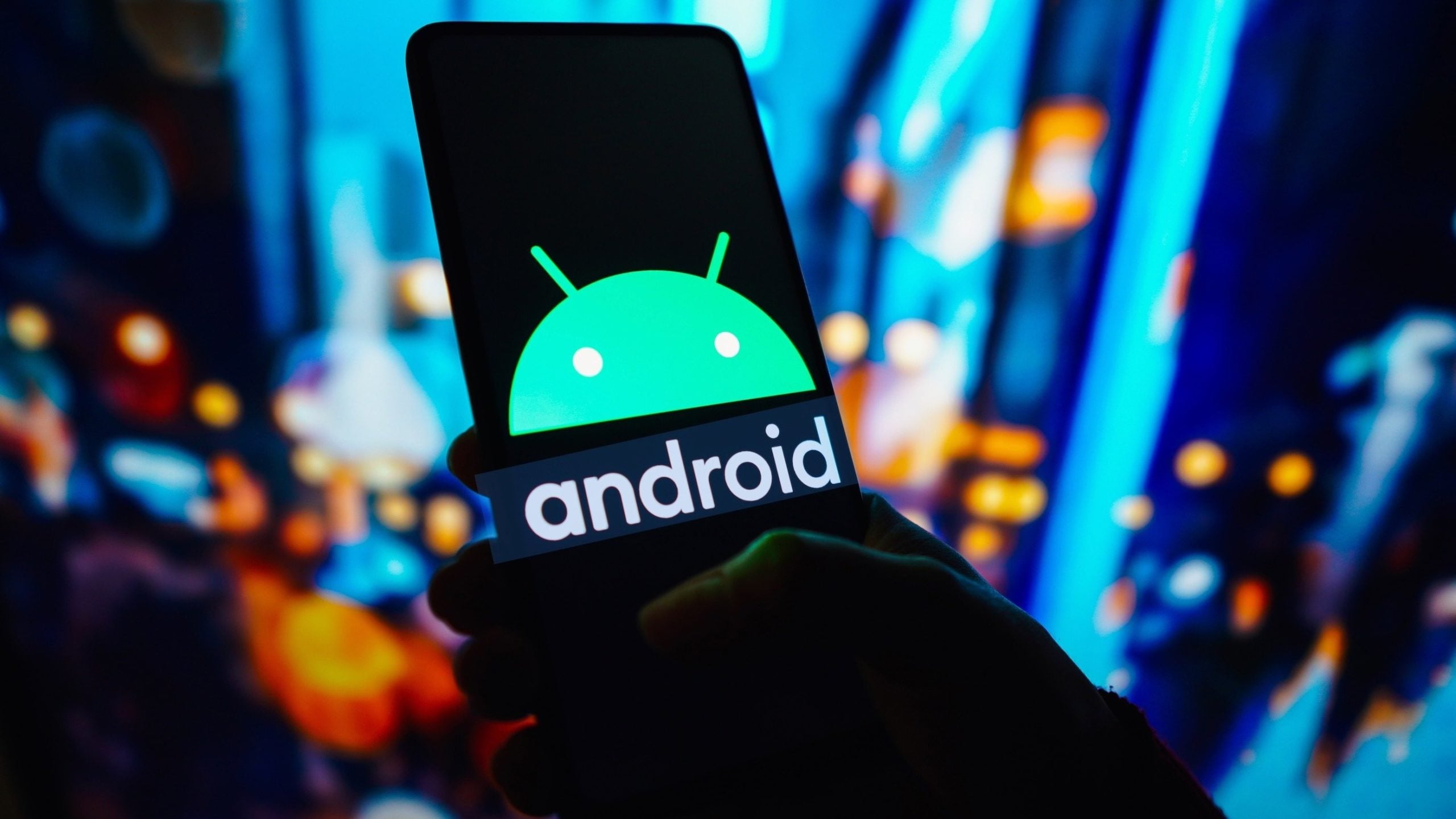 Un nou val de amenințări cibernetice se ascunde în aparența banală a gadgeturilor conectate, iar cazul Kimwolf scoate la iveală cât de vulnerabile pot fi dispozitivele Android, în special cele fără o configurare corespunzătoare