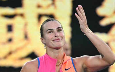 aryna-sabalenka-selfie-federer-laver.jpg