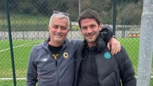 Mourinho lansează critici la adresa antrenorilor tineri, atenționându-se asupra lui Chivu.