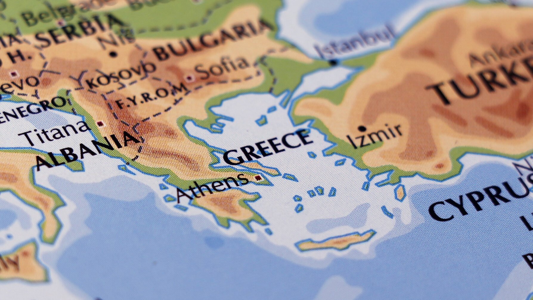 Grecia își întărește poziția în Marea Egee prin intenția de a extinde apelor sale teritoriale, o decizie care rezonează puternic cu preocupările de securitate ale națiunii și cu dorința de a-și afirma suveranitatea în regiune