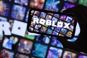 Roblox impune verificarea obligatorie a vârstei pentru chatul global al utilizatorilor