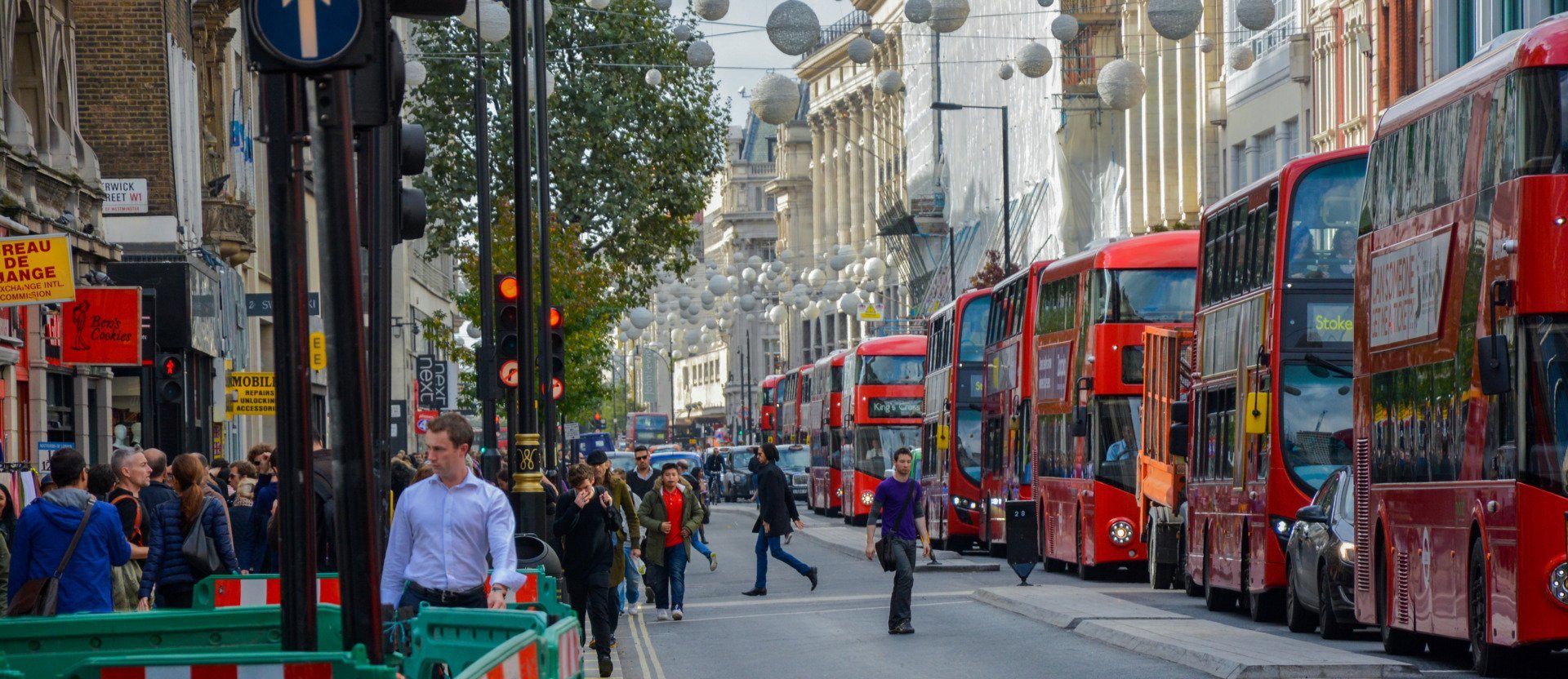 Londra înregistrează cel mai scăzut nivel al crimei în ultimii 11 ani în 2025, afirmă primarul laburist, contrazicând conservatorii