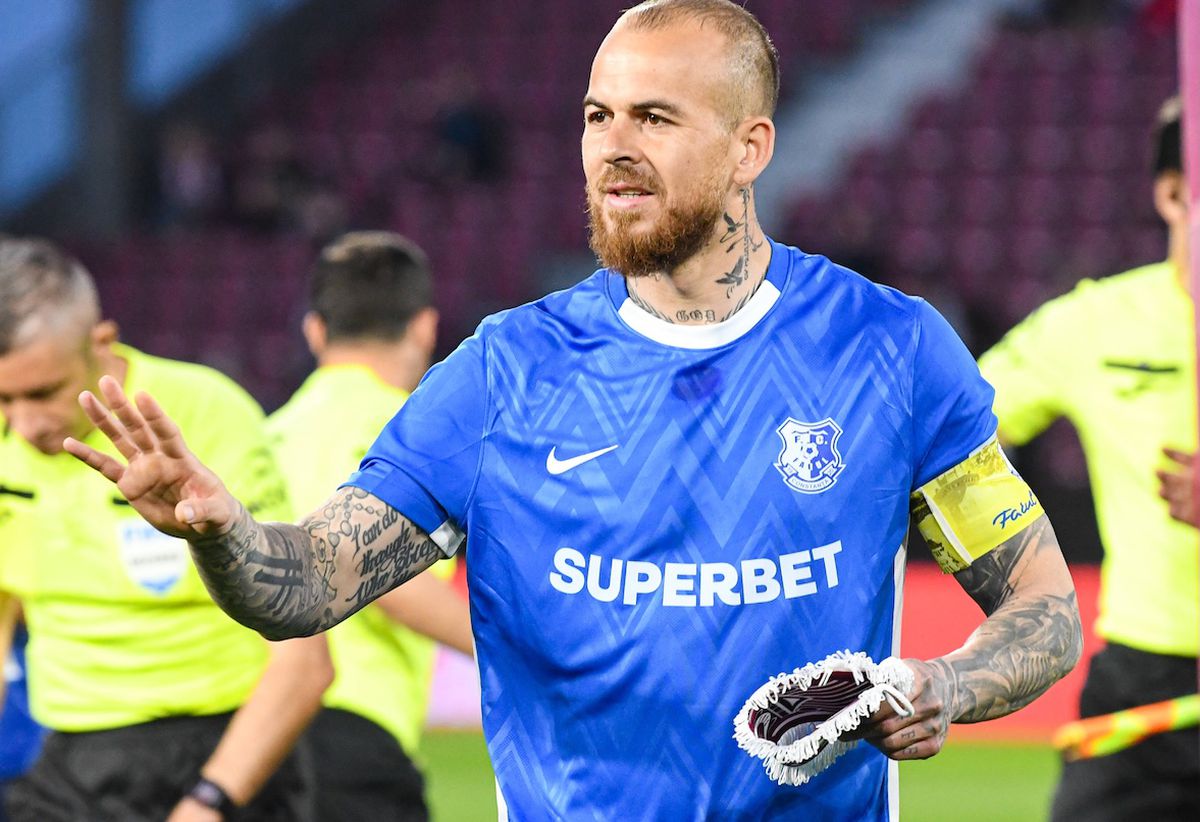 Denis Alibec, revenire spectaculoasă la Farul: Debut în fața Craiovei Denis Alibec se pregătește să-și reia cariera la Farul Constanța chiar în primul meci după întoarcerea în echipă, programat duminică seara, contra Universității Craiova