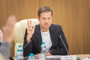 Hubert Thuma, PNL, despre CV: „Aș fi putut avea doar 4 clase, dar am fost ales de oameni”