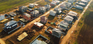 Chitila investește 3,4 milioane lei în noi stâlpi de iluminat pe multiple străzi