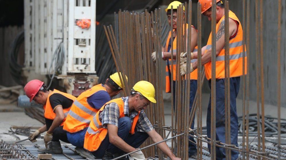 Consiliul Concurenței sancționează 8 firme cu 163,7 milioane lei pentru înțelegere anticoncurențială privind împărțirea forței de muncă