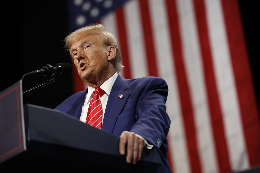 Donald Trump face anunțuri majore despre criza din Venezuela, după capturarea lui Nicolás Maduro Președintele Statelor Unite ale Americii, Donald Trump, urmează să țină o conferință de presă importantă despre evenimentele recente din Venezuela, unde situația politică a ajuns la un punct critic