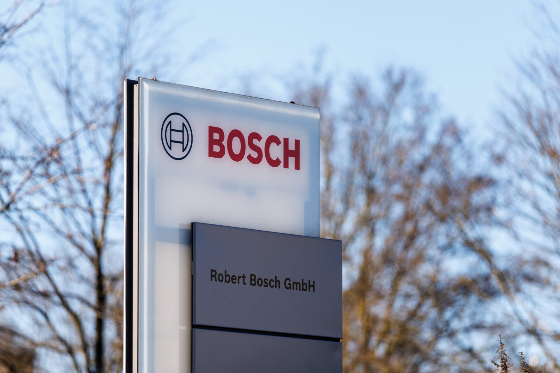 Gigantul german Bosch, unul dintre părinții fondatori ai industriei auto și tehnologiei de automatizare, anunță o reducere majoră a forței de muncă