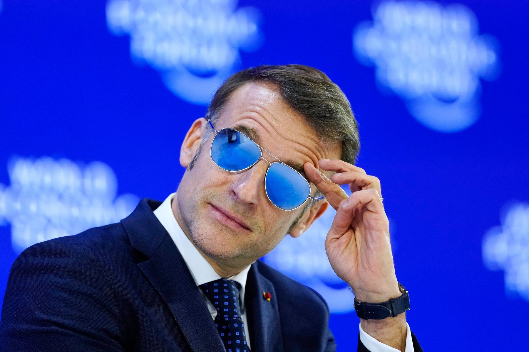 Președintele Franței, Emmanuel Macron, a atras din nou atenția lumii la Davos, însă nu doar prin discursurile sale sau politicile promovate