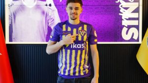 Duel românesc în Cupa Turciei: egalitate și debut pentru un tricolor