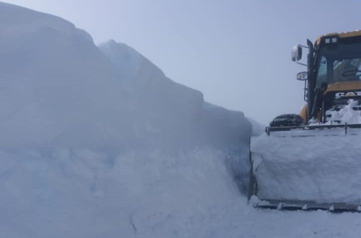 Viscol la Rânca: Poliția montează filtre și restricționează accesul fără lanțuri sau 4×4