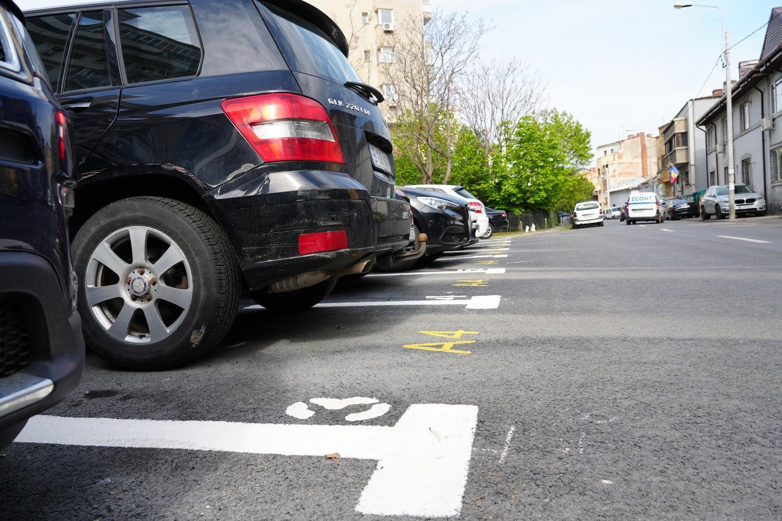 Primăria Sectorului 5 a deschis oficial înscrierile online pentru locurile de parcare pentru anul 2026, oferind astfel locuitorilor o modalitate simplă și eficientă de a-și asigura un spațiu în zonele aglomerate ale sectorului