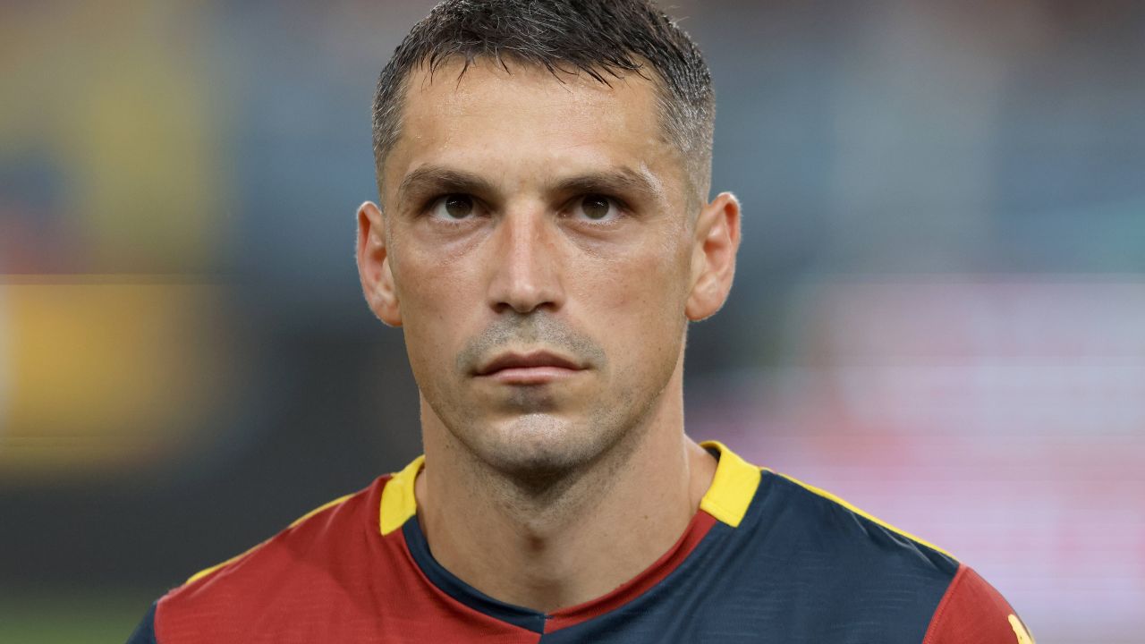 stanciu-genoa-2.jpg