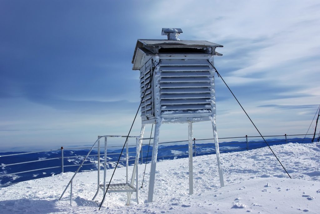 Primăvara vine cu amintiri de iarnă în cele mai înalte zone ale țării, după o analiză a Administrației Naționale de Meteorologie (ANM) care acoperă o perioadă de 17 ani, din 2010 până în 2026