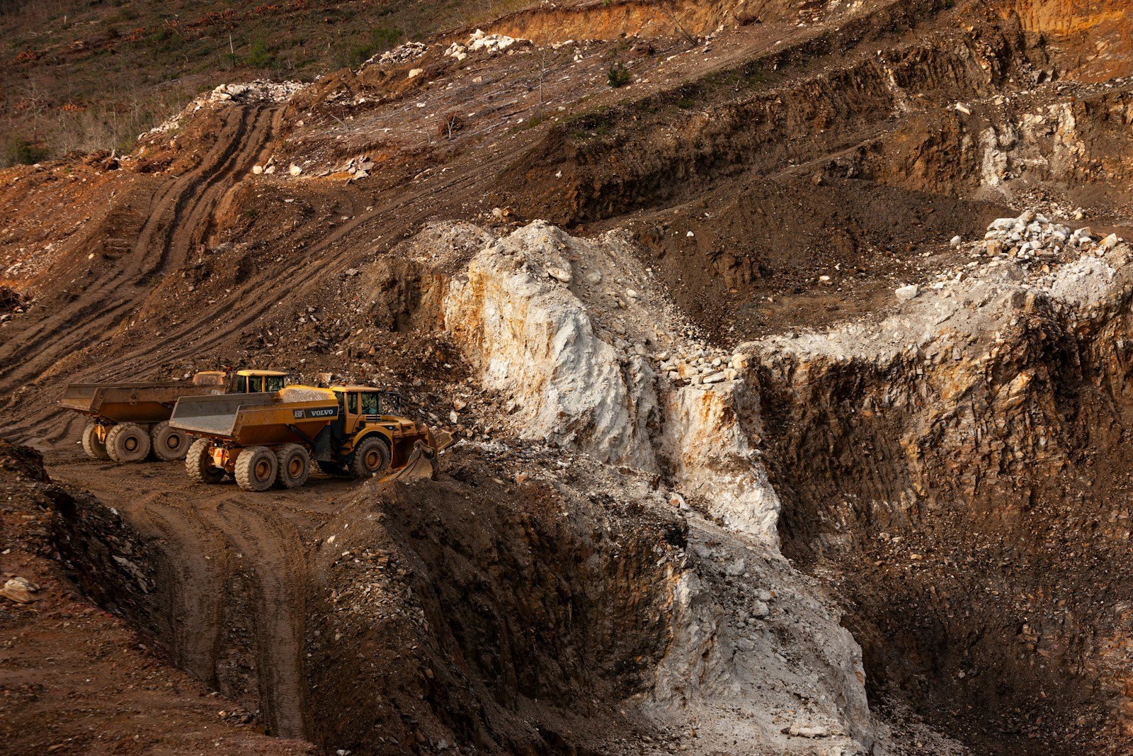 Ucraina a desemnat un consorțiu internațional pentru exploatarea resurselor de litiu, o resursă strategică în contextul global al tranziției energetice
